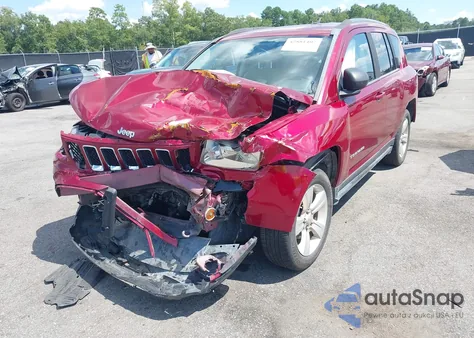 2013 Jeep Compass Sport из США, поврежденный, VIN 1C4NJDBBXDD249588